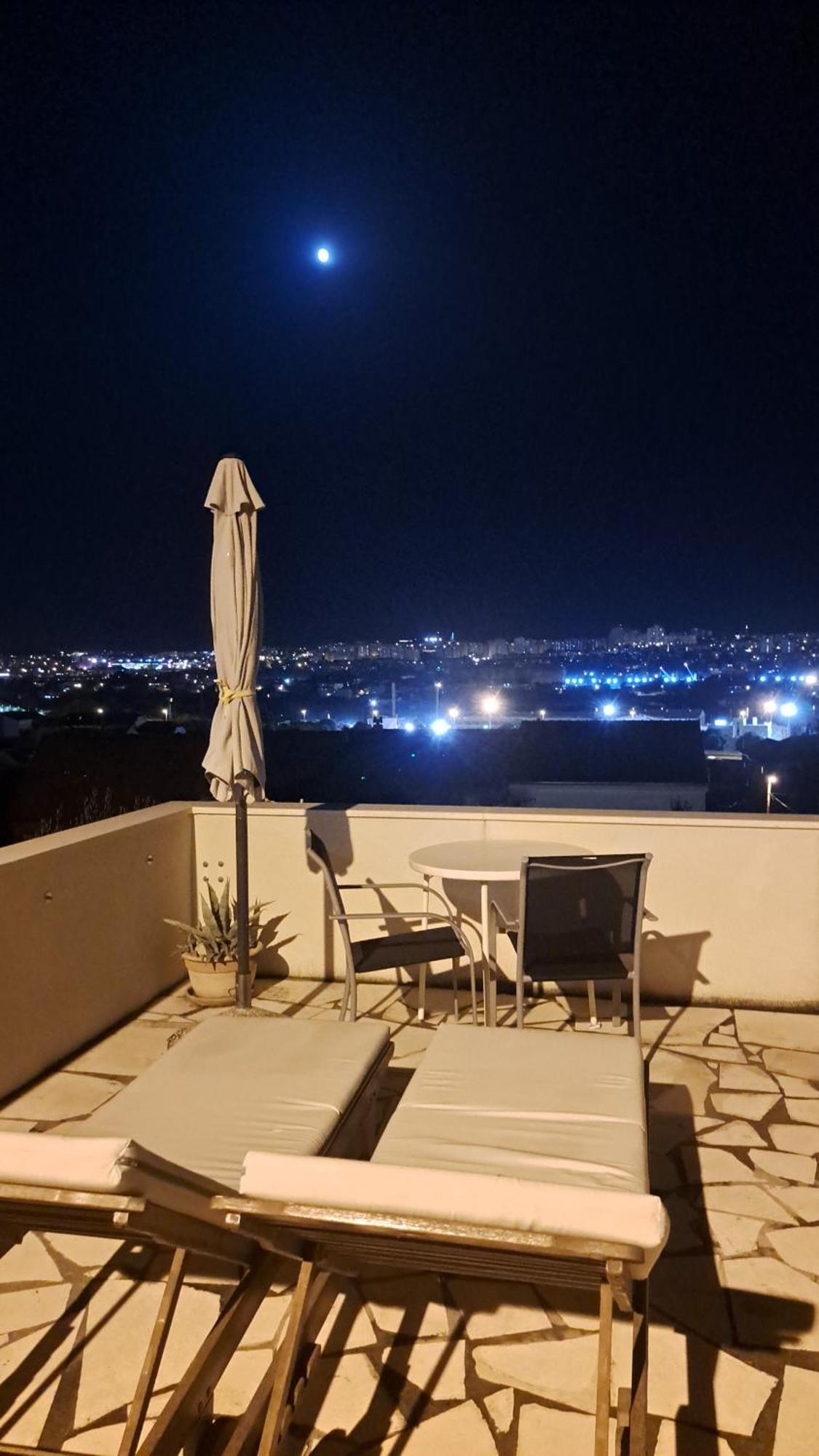 Stone Guest House Split Ngoại thất bức ảnh